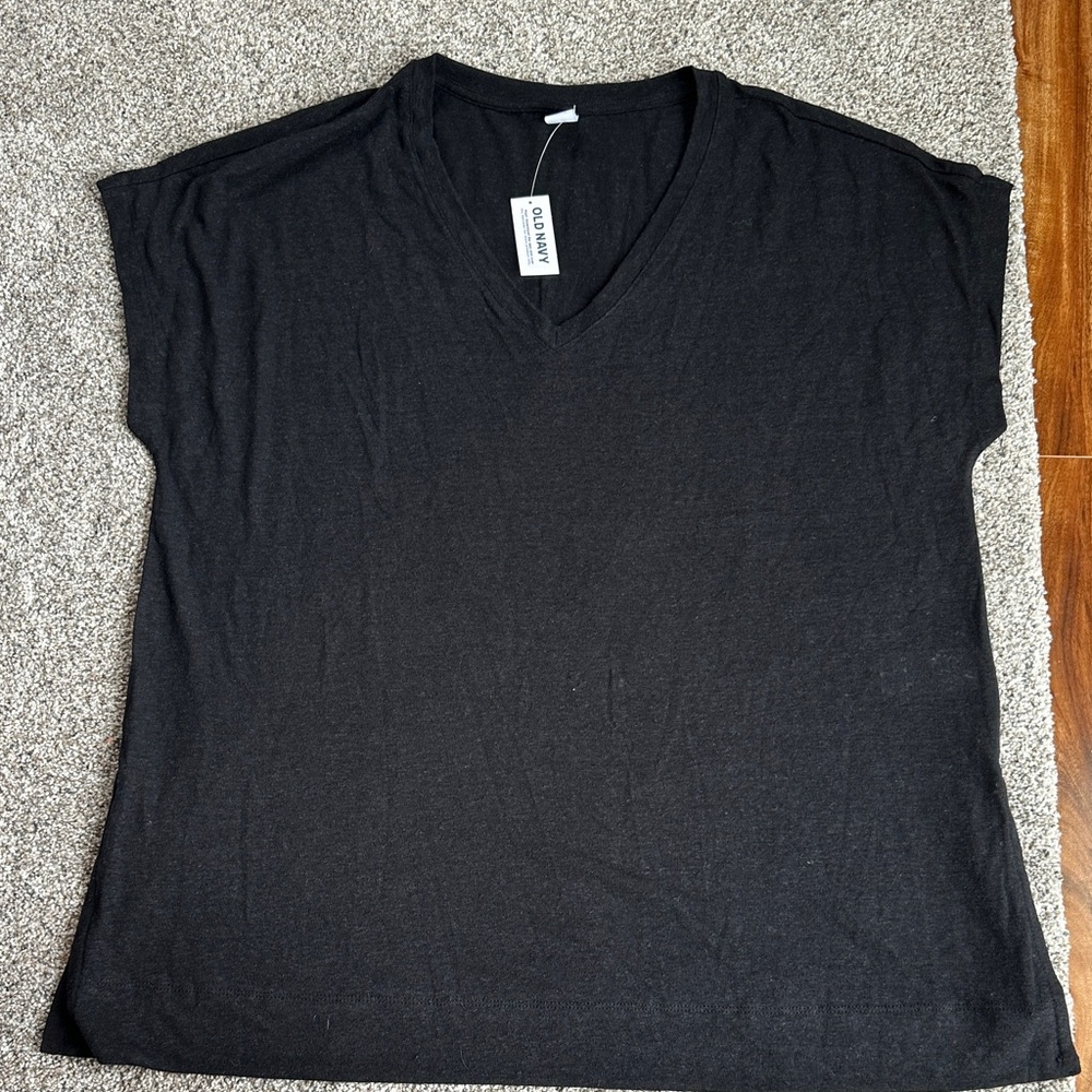 Old Navy Black V-Neck Short Sleeve Relaxed Tee